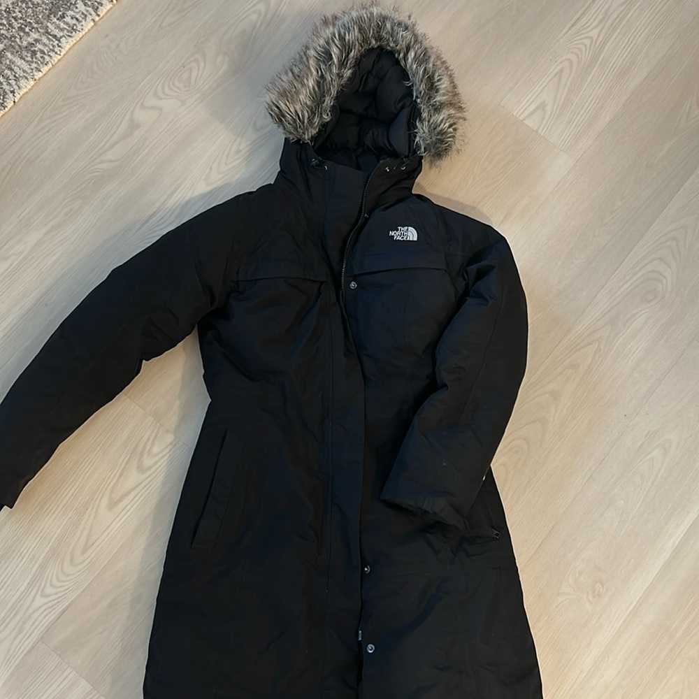 Women’s The Northface parka